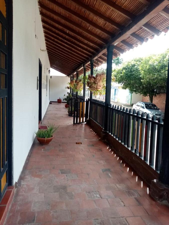 Hotel La Casona Chinácota Exterior foto